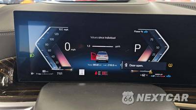 2026 BMW X7 xDrive40i - zdjęcie 19 z 26 - miniatura