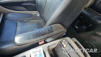 2014 Chrysler Town & Country Touring 121.2" WB - zdjęcie 22 z 39 - miniatura