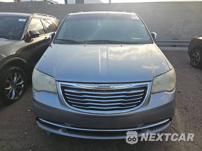 2014 Chrysler Town & Country Touring 121.2" WB - zdjęcie 2 z 39 - miniatura