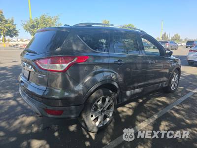 2015 Ford Escape Titanium - zdjęcie 4 z 34 - miniatura