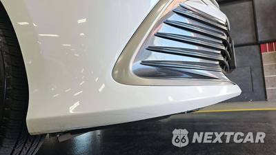 2023 Toyota Camry Hybrid LE - zdjęcie 33 z 36 - miniatura