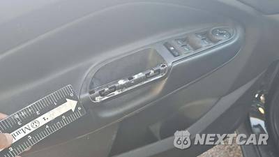 2018 Ford Escape SE - zdjęcie 20 z 25 - miniatura