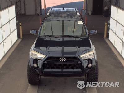 2016 Toyota 4Runner SR5 - zdjęcie 2 z 63 - miniatura