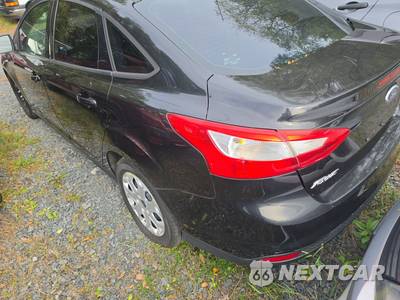 2012 Ford Focus SE Sedan - zdjęcie 6 z 35 - miniatura
