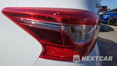 2016 Nissan Sentra SV - zdjęcie 32 z 39 - miniatura