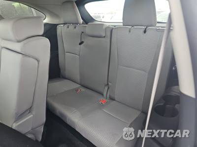 2023 Toyota Highlander L - zdjęcie 14 z 29 - miniatura