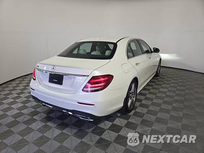 2017 Mercedes-Benz E 300 Sport Sedan - zdjęcie 4 z 30 - miniatura
