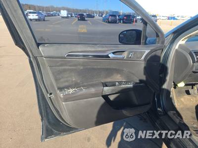 2014 Ford Fusion SE - zdjęcie 9 z 41 - miniatura