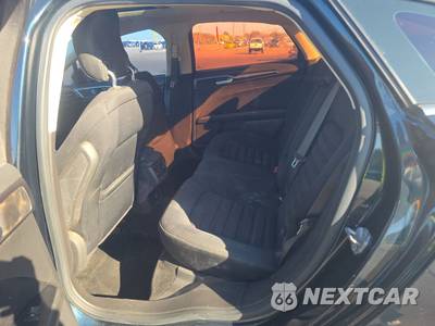 2014 Ford Fusion SE - zdjęcie 13 z 41 - miniatura
