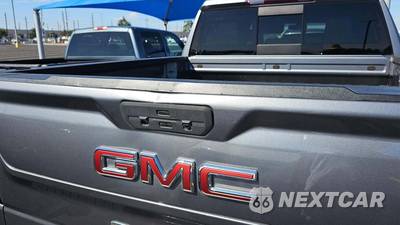 2021 GMC Sierra 1500 SLT Crew Cab Short Bed 4SA - zdjęcie 21 z 22 - miniatura