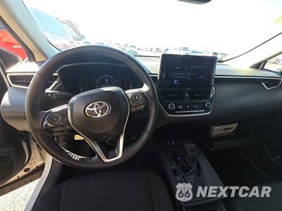 2026 Toyota Corolla Cross LE - zdjęcie 11 z 33 - miniatura