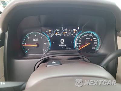 2019 GMC Yukon Denali XL 5SA - zdjęcie 12 z 33 - miniatura