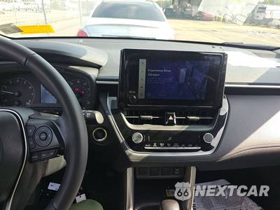 2023 Toyota Corolla Cross LE - zdjęcie 11 z 28 - miniatura