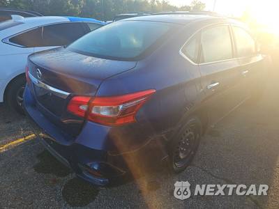 2019 Nissan Sentra S - zdjęcie 4 z 53 - miniatura
