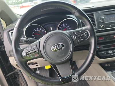 2016 Kia Sedona EX 120.5" WB - zdjęcie 10 z 39 - miniatura