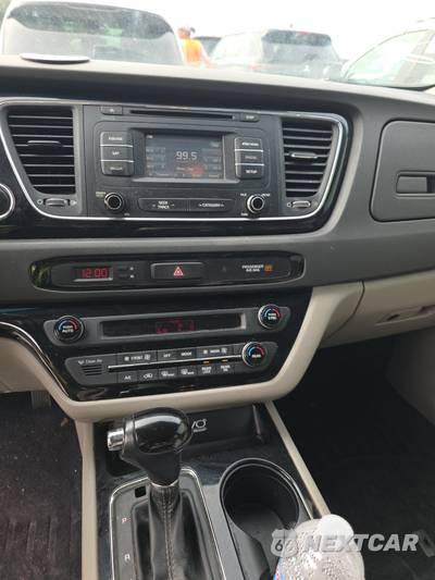 2016 Kia Sedona EX 120.5" WB - zdjęcie 11 z 39 - miniatura