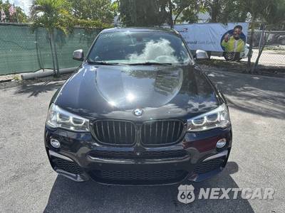 2017 BMW X4 Sports Activity Vehicle M40i - zdjęcie 4 z 46 - miniatura