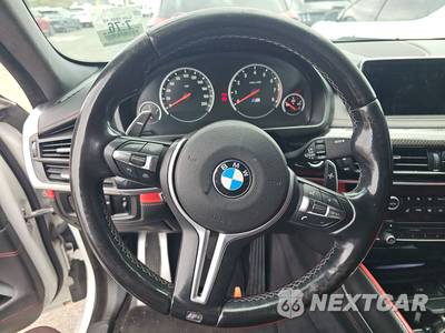 2017 BMW X6 M Sports Activity Vehicle - zdjęcie 10 z 35 - miniatura