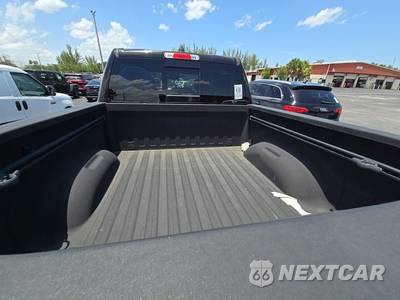 2019 Ram 1500 Big Horn/Lone Star Crew Cab Short Bed - zdjęcie 16 z 27 - miniatura