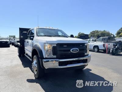 2017 Ford Super Duty F-450 Cab Chassis XL Crew Cab DRW - zdjęcie 3 z 19 - miniatura