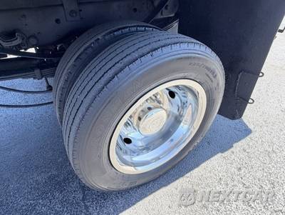 2017 Ford Super Duty F-450 Cab Chassis XL Crew Cab DRW - zdjęcie 9 z 19 - miniatura