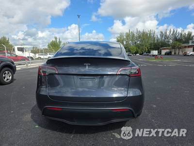 2022 Tesla Model Y Performance - zdjęcie 5 z 28 - miniatura