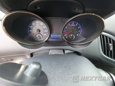 2011 Hyundai Genesis Coupe 2.0T - zdjęcie 12 z 55 - miniatura