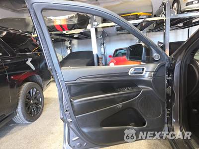 2020 Jeep Grand Cherokee Limited - zdjęcie 9 z 22 - miniatura
