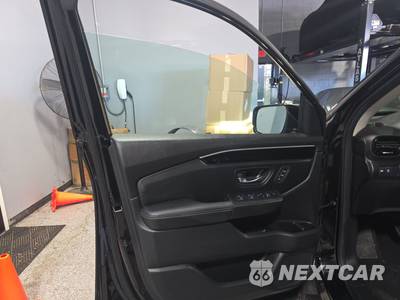 2024 Honda Pilot Touring - zdjęcie 9 z 19 - miniatura
