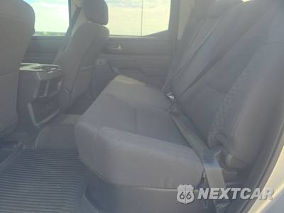 2024 Toyota Tundra SR5 Crew Cab Short Bed - zdjęcie 13 z 21 - miniatura