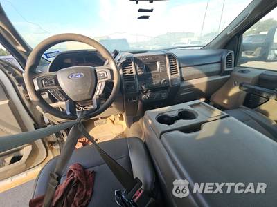 2018 Ford Super Duty F-250 XL Crew Cab Long Bed - zdjęcie 11 z 48 - miniatura