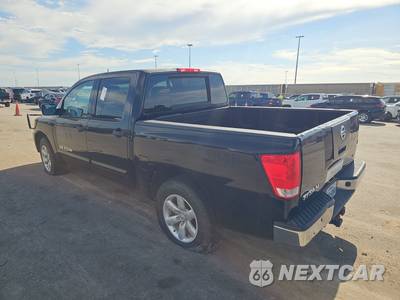 2012 Nissan TITAN SV Crew Cab Short Bed - zdjęcie 6 z 28 - miniatura