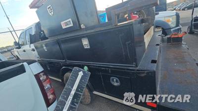 2019 Ford Super Duty F-350 Cab Chassis XL Crew Cab DRW - zdjęcie 28 z 31 - miniatura