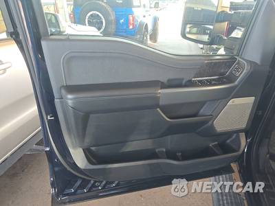 2023 Ford F-150 LARIAT Crew Cab Medium Bed - zdjęcie 9 z 27 - miniatura