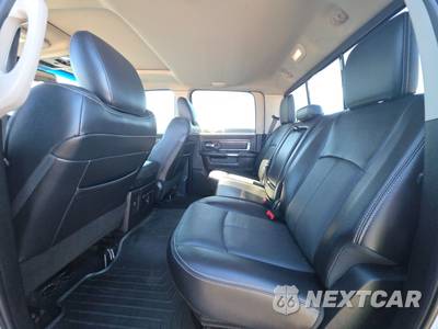 2018 Ram 2500 Laramie Crew Cab Medium Bed - zdjęcie 13 z 33 - miniatura