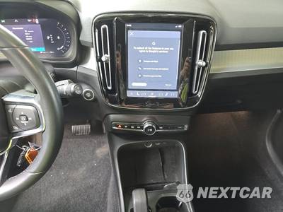 2024 Volvo XC40 B5 Core Bright Theme - zdjęcie 11 z 25 - miniatura
