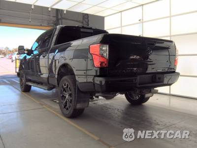 2019 Nissan TITAN XD SL Crew Cab Medium Bed - zdjęcie 6 z 28 - miniatura