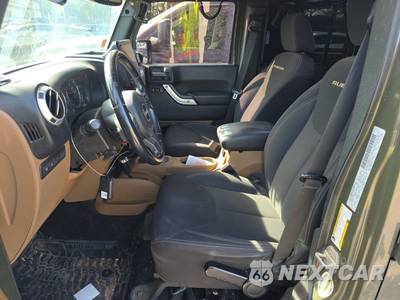 2015 Jeep Wrangler Unlimited Rubicon - zdjęcie 7 z 32 - miniatura