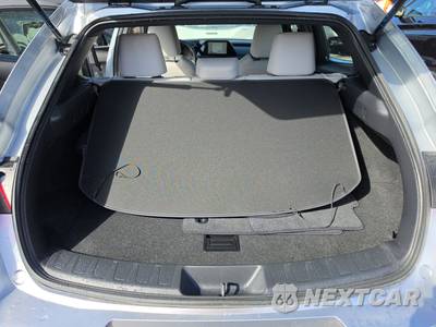 2025 Lexus UX 300h - zdjęcie 16 z 18 - miniatura