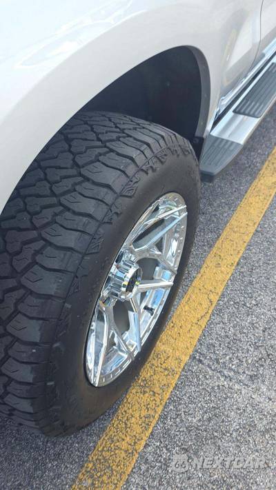 2020 Chevrolet Silverado 1500 LTZ Crew Cab Short Bed 1LZ - zdjęcie 25 z 26 - miniatura