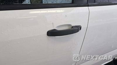 2017 Chevrolet Colorado WT Crew Cab Medium Bed 4WT - zdjęcie 26 z 30 - miniatura