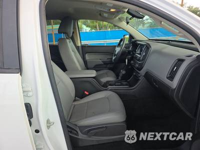 2017 Chevrolet Colorado WT Crew Cab Medium Bed 4WT - zdjęcie 8 z 30 - miniatura