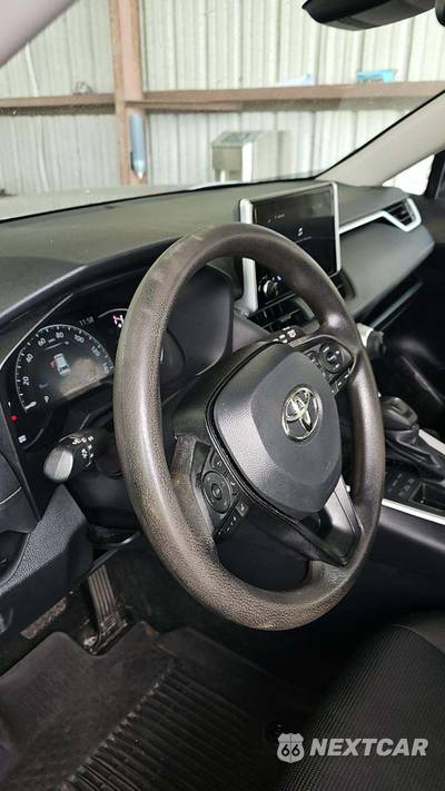 2024 Toyota RAV4 LE - zdjęcie 20 z 23 - miniatura