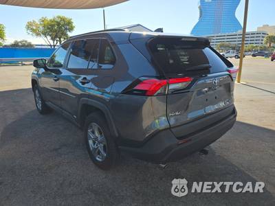 2024 Toyota RAV4 Hybrid LE - zdjęcie 6 z 23 - miniatura