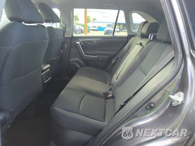2024 Toyota RAV4 Hybrid LE - zdjęcie 13 z 29 - miniatura