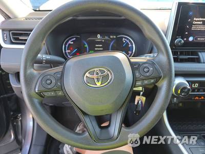 2024 Toyota RAV4 Hybrid LE - zdjęcie 10 z 23 - miniatura
