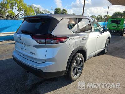 2024 Nissan Rogue SV - zdjęcie 4 z 22 - miniatura