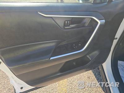 2024 Toyota RAV4 Hybrid LE - zdjęcie 9 z 24 - miniatura
