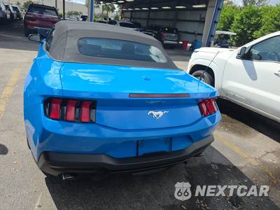 2024 Ford Mustang EcoBoost Convertible - zdjęcie 5 z 29 - miniatura