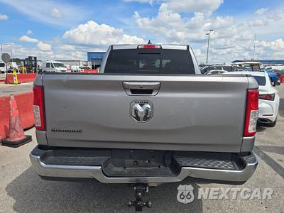 2022 Ram 1500 Big Horn Crew Cab Short Bed - zdjęcie 5 z 42 - miniatura